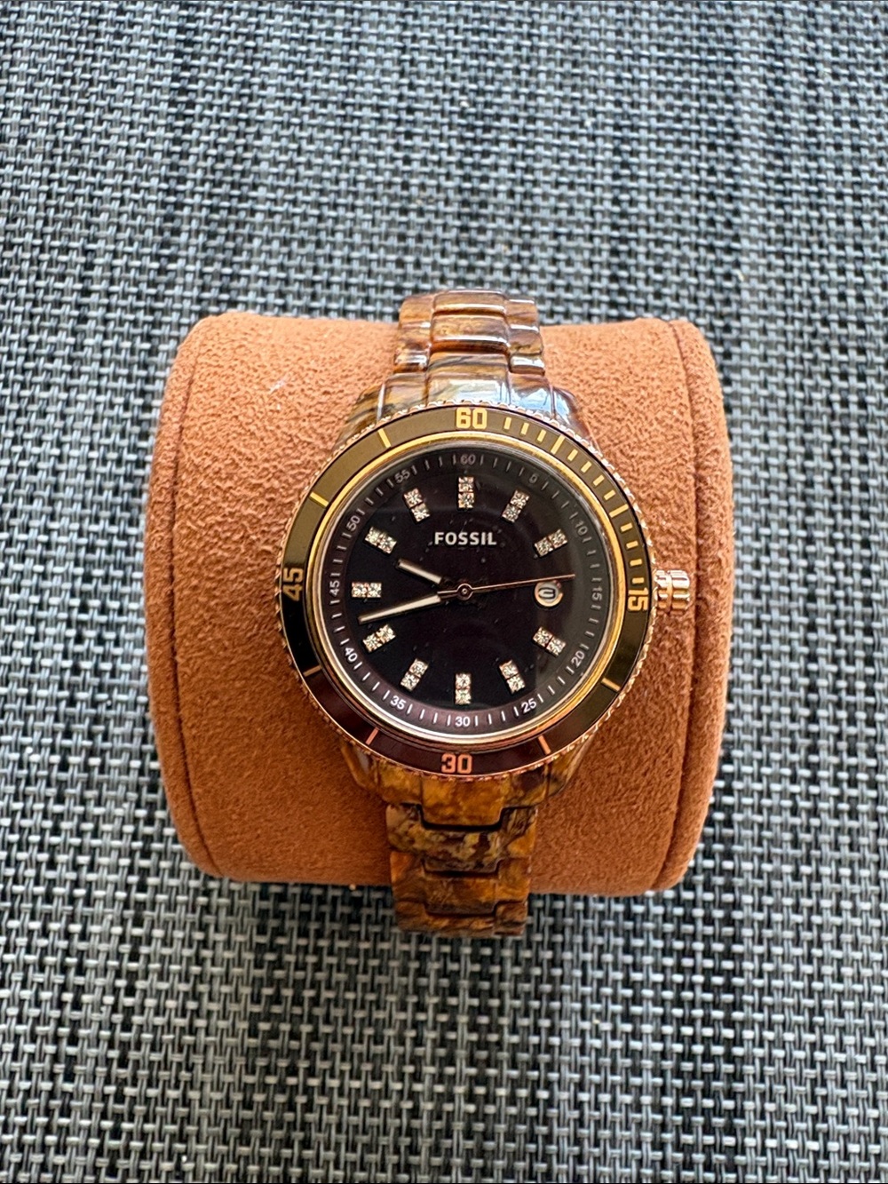 Women’s Fossil Black Dial Watch with Tortoiseshell Bracelet and Gold Accents